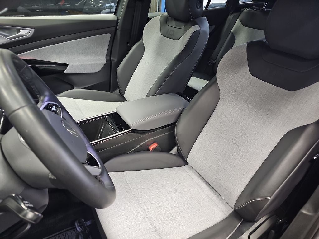 2025 Volkswagen ID.4 Limited