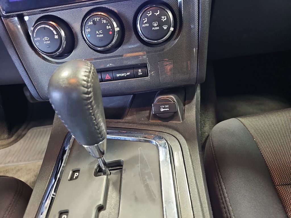 2013 Dodge Challenger SXT