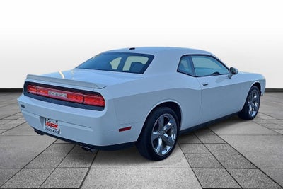 2013 Dodge Challenger SXT