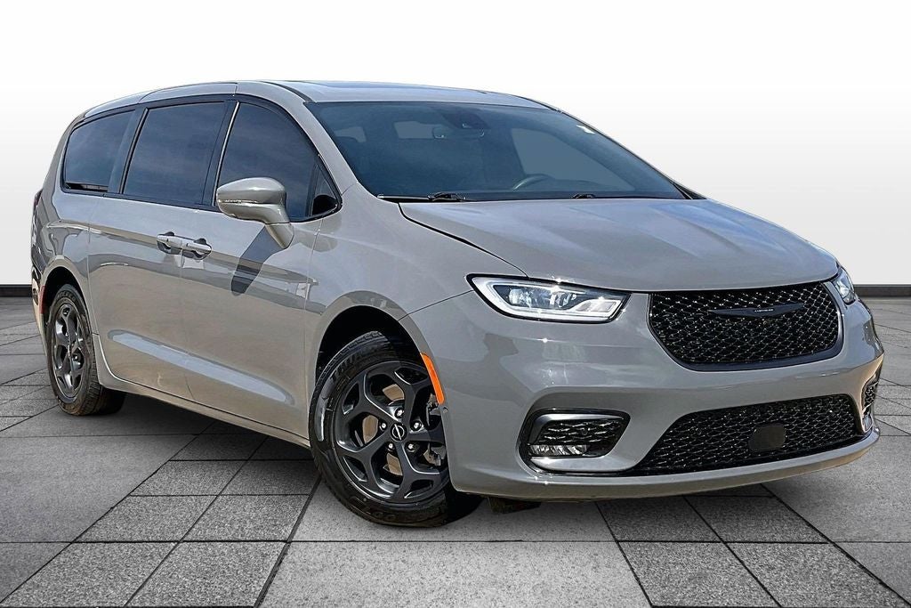 2022 Chrysler Pacifica Hybrid Limited