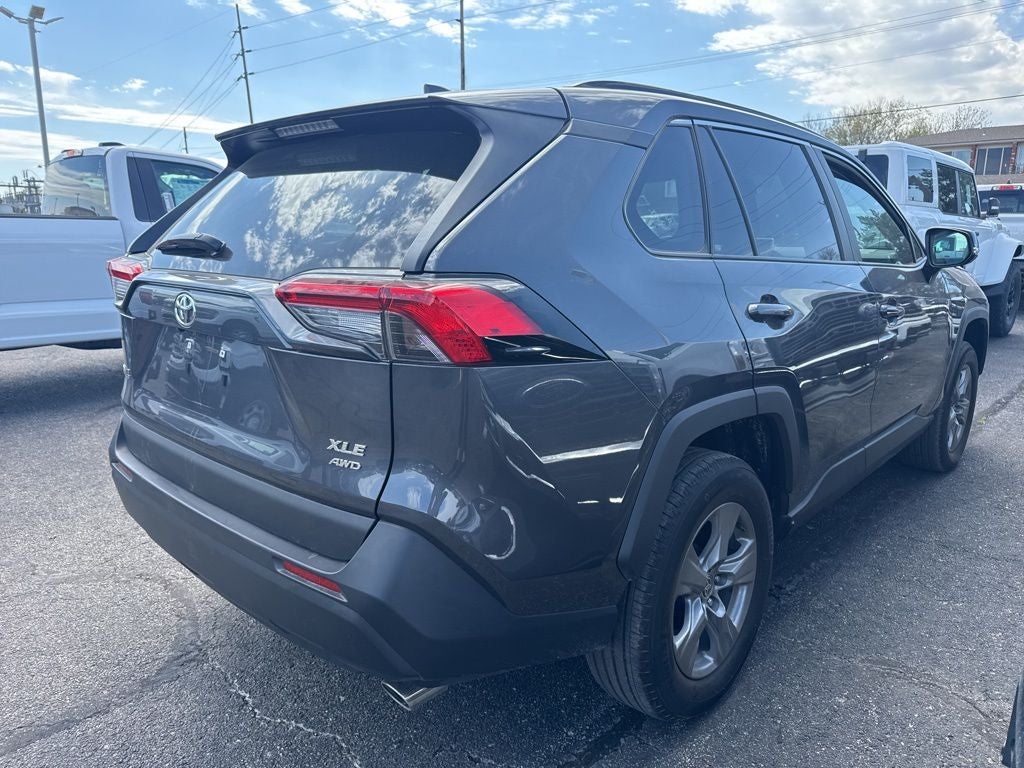 2025 Toyota RAV4 XLE