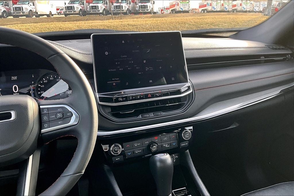 2024 Jeep Compass Trailhawk