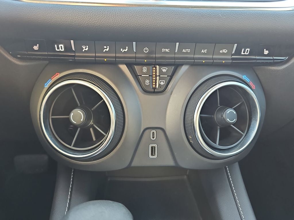 2025 Chevrolet Blazer LT