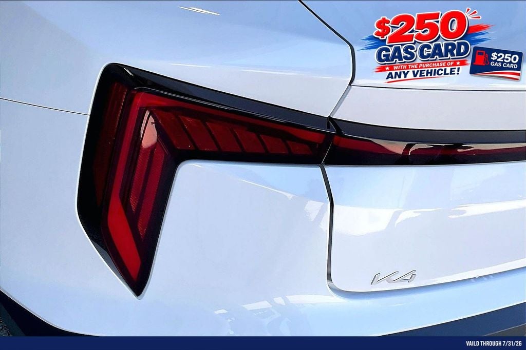 2025 Kia K4 LXS