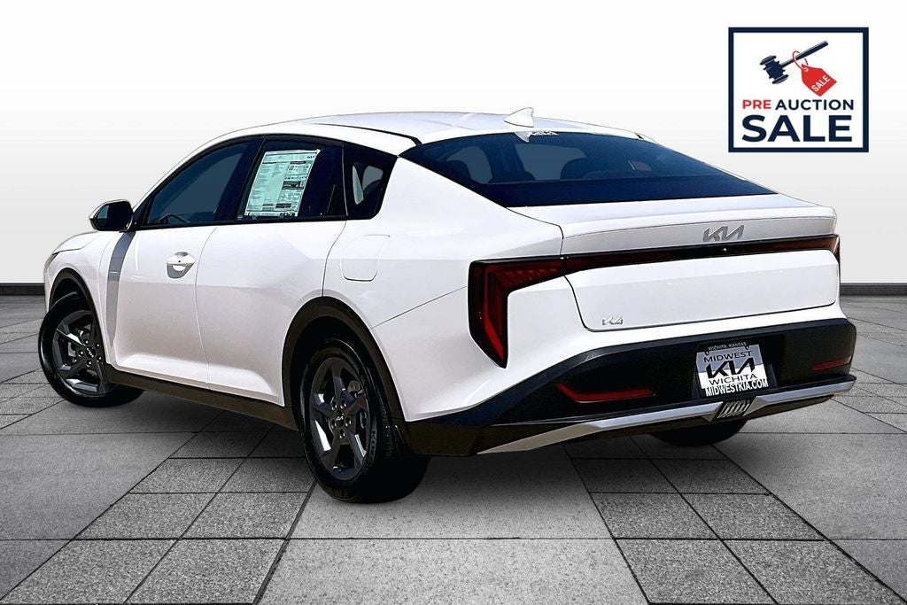 2025 Kia K4 LXS