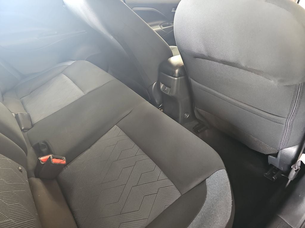 2023 Nissan Versa 1.6 SV