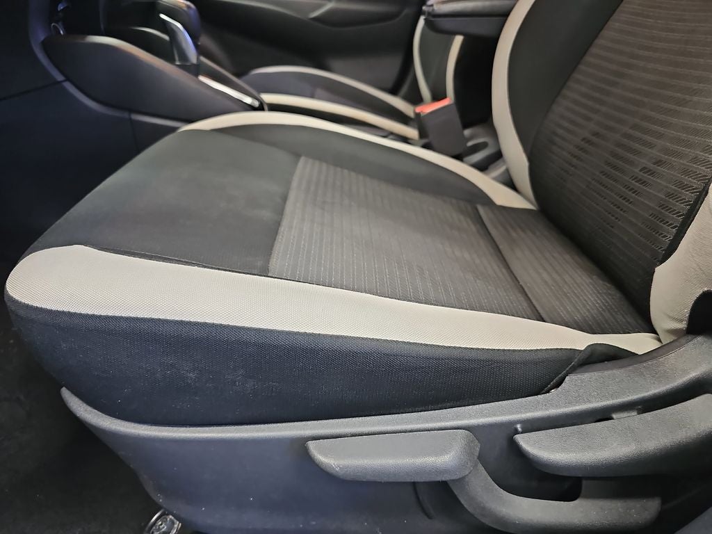 2020 Nissan Versa 1.6 SV