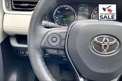 2021 Toyota RAV4 Hybrid XLE