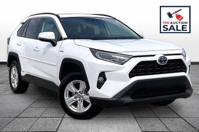 2021 Toyota RAV4 Hybrid XLE
