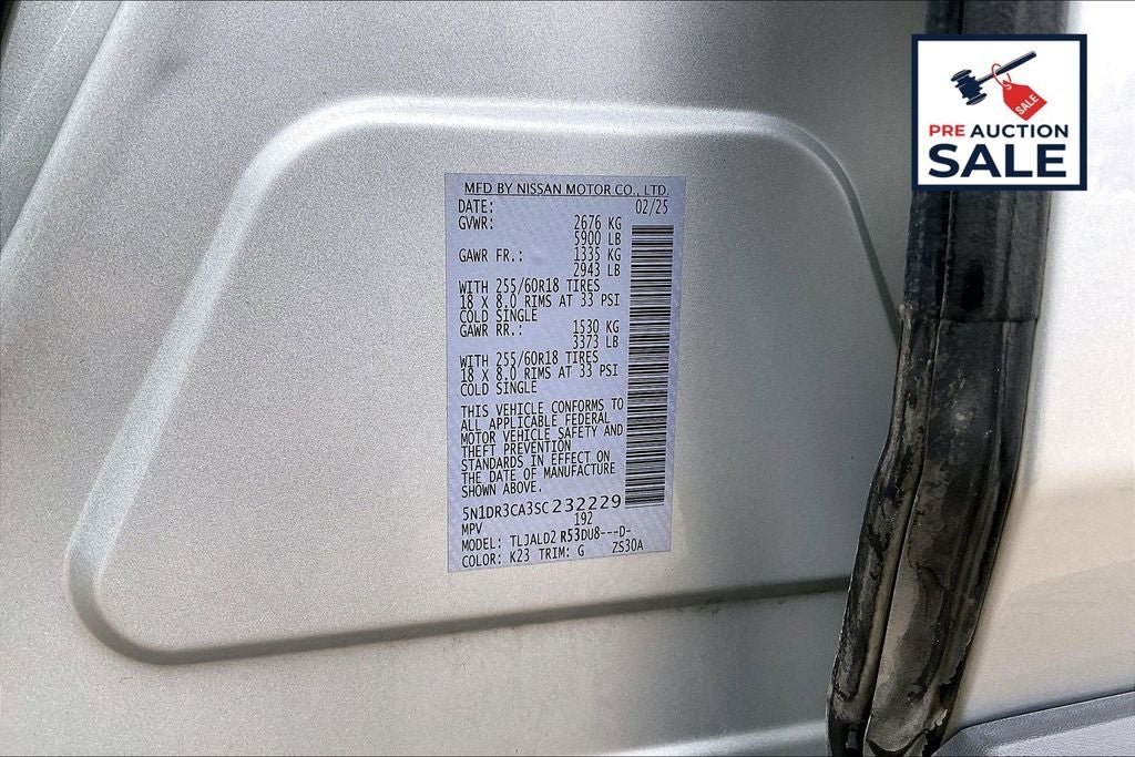 2025 Nissan Pathfinder SL