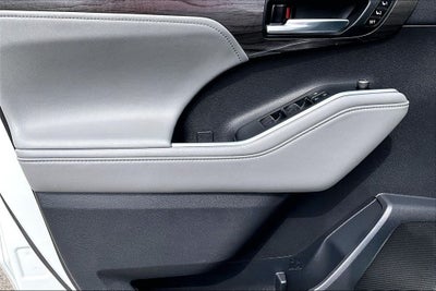 2022 Toyota Highlander Limited