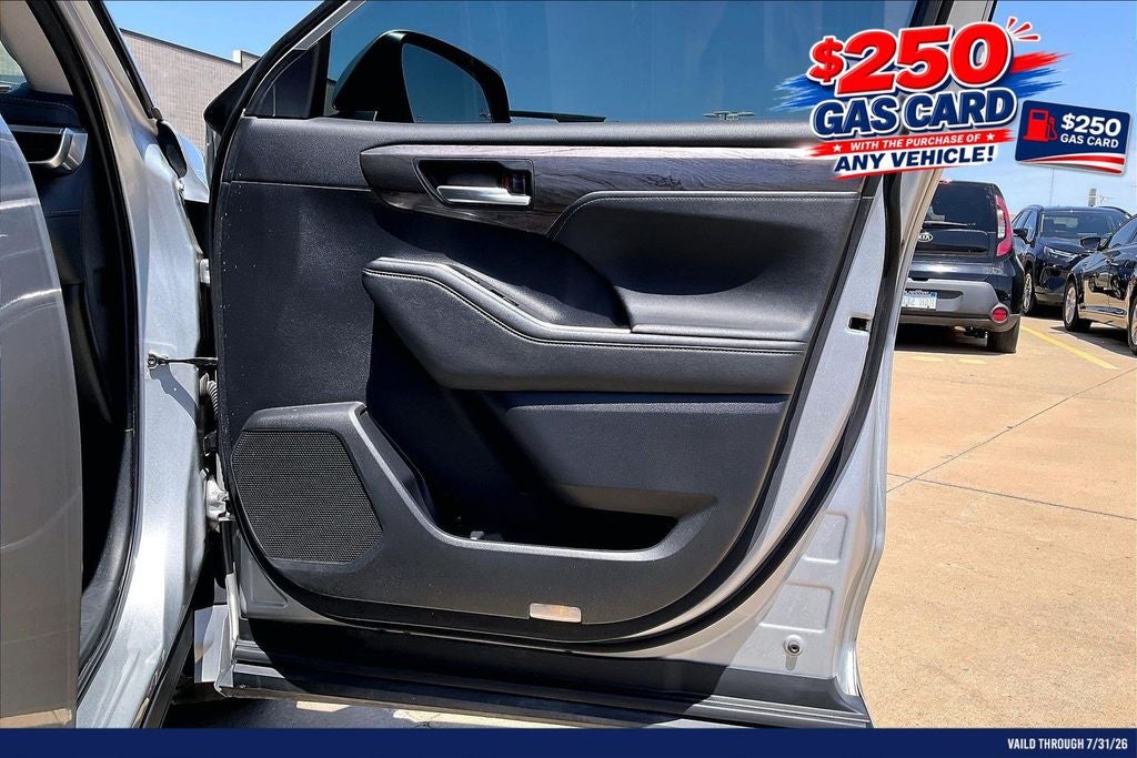 2023 Toyota Highlander Platinum