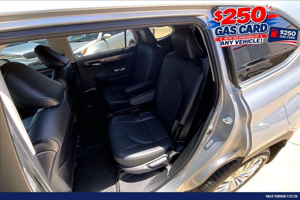 2023 Toyota Highlander Platinum