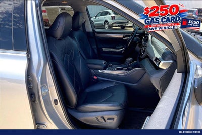 2023 Toyota Highlander Platinum