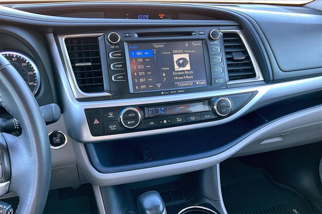 2016 Toyota Highlander XLE V6