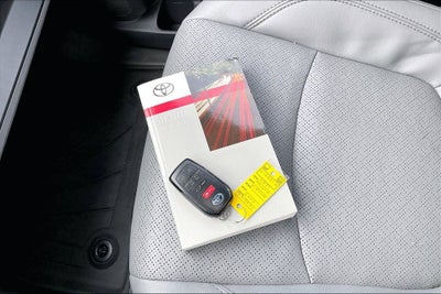 2021 Toyota Sienna Limited 7 Passenger