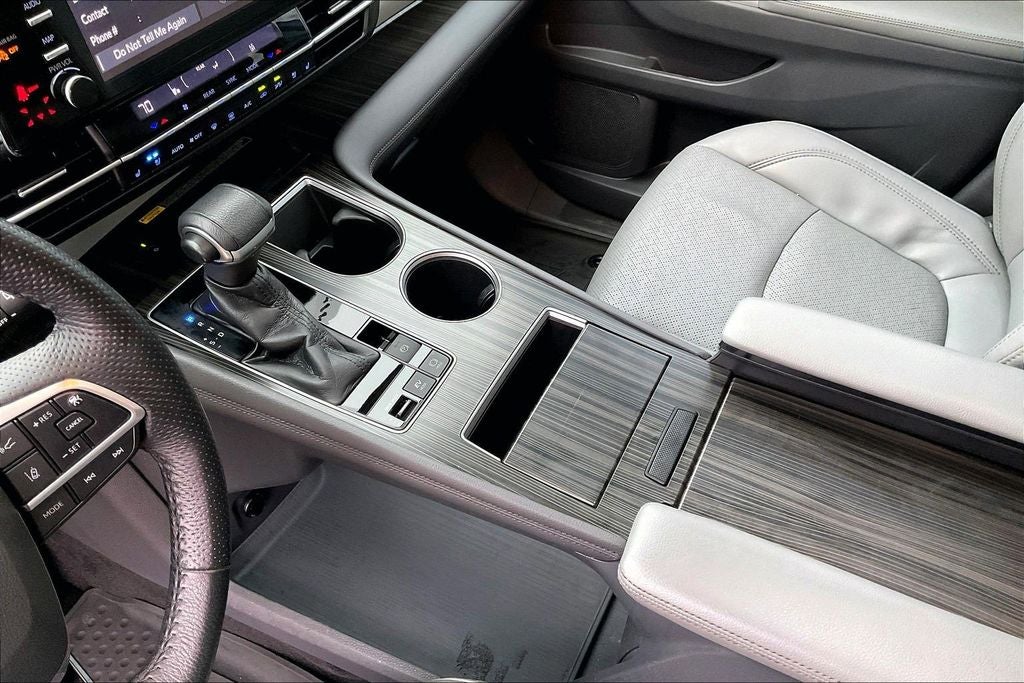 2021 Toyota Sienna Limited 7 Passenger