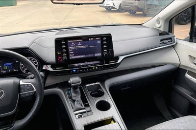 2021 Toyota Sienna Limited 7 Passenger