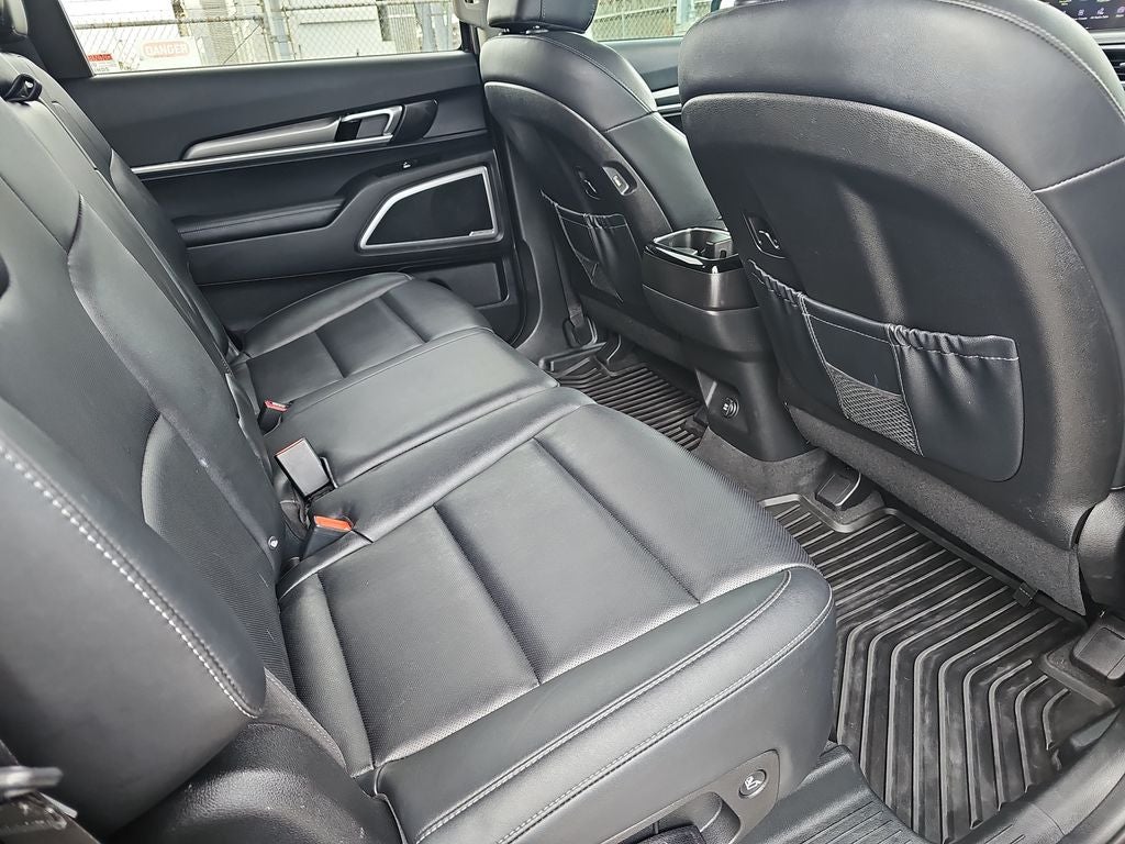 2022 Kia Telluride LX