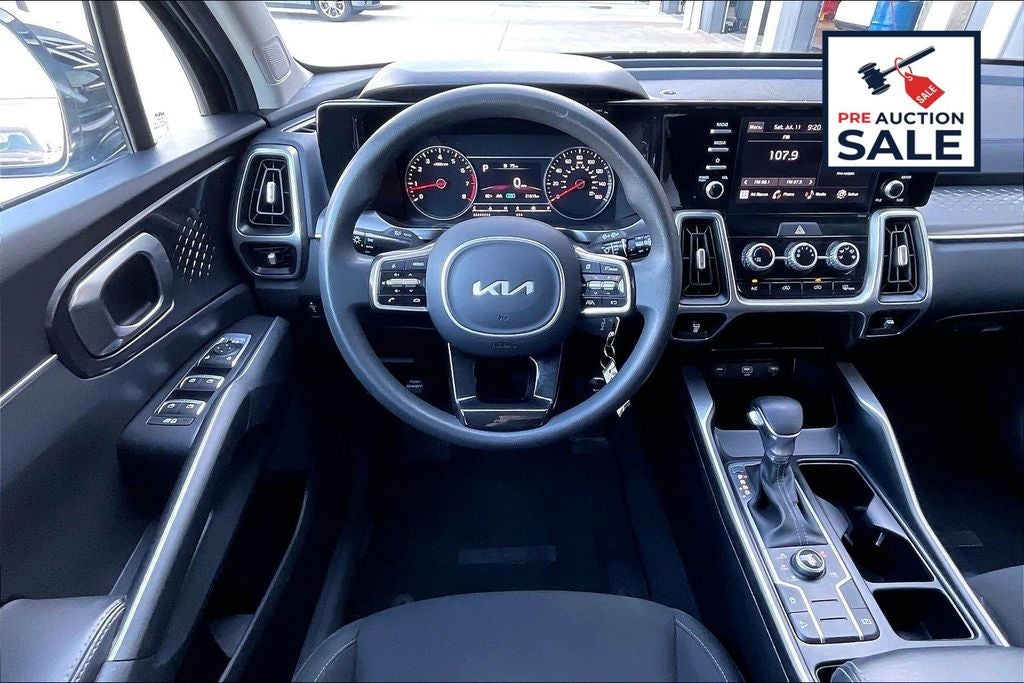 2023 Kia Sorento LX