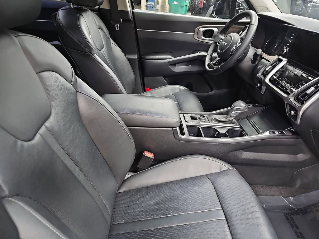 2022 Kia Sorento X-Line EX