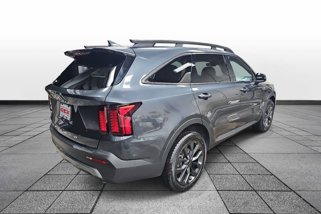 2022 Kia Sorento X-Line EX