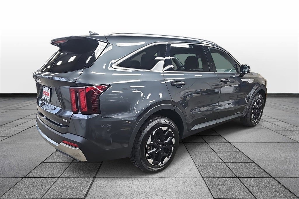 2024 Kia Sorento S