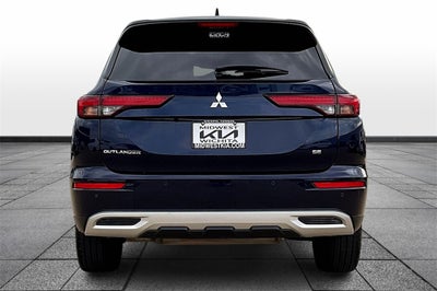 2024 Mitsubishi Outlander SE Black Edition