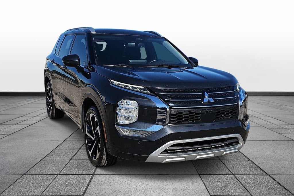 2024 Mitsubishi Outlander SEL Black Edition