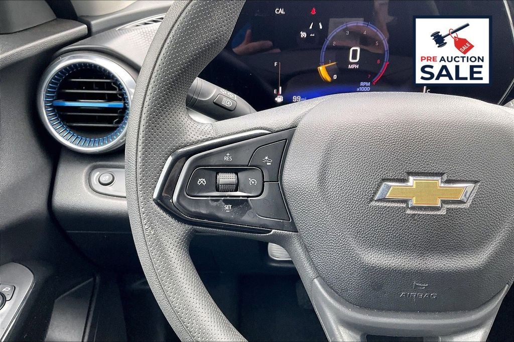 2025 Chevrolet Trax LT