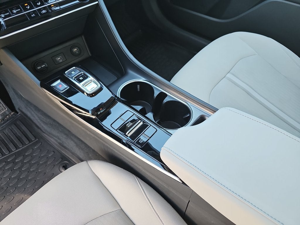 2022 Hyundai Sonata SE