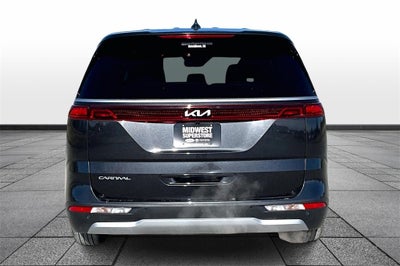 2024 Kia Carnival LX