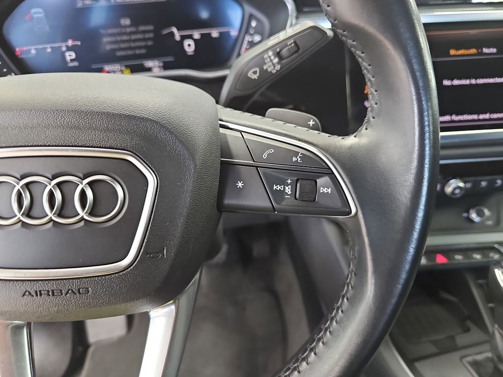 2019 Audi Q3 2.0T Prestige S line quattro